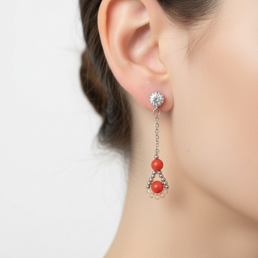 Orecchini corallo rosso e pietra di luna lifestyle — Gabriel Milano