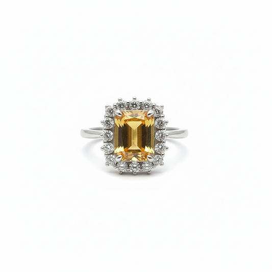 Anello con quarzo citrino vista frontale