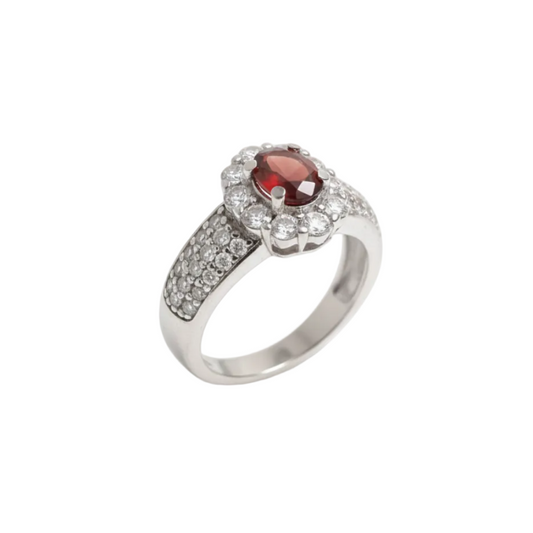 Anello in argento 925 con granato rosso taglio ovale