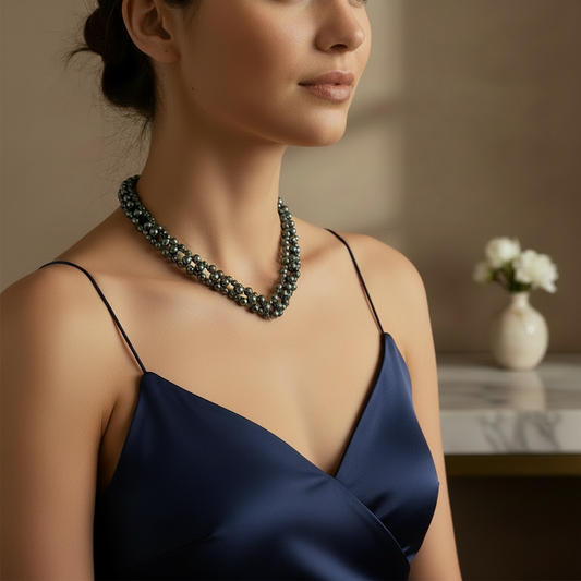 Collana Ematite Grigia - lifestyle