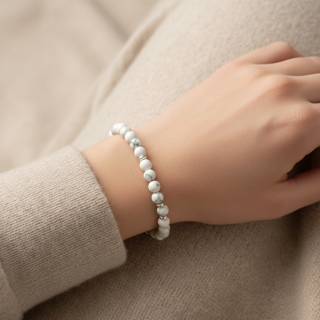 Howlite indossato