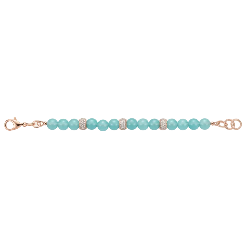 Bracciale in giada azzurra con distanziatori pavé oro rosa flat lay — Gabriel Milano