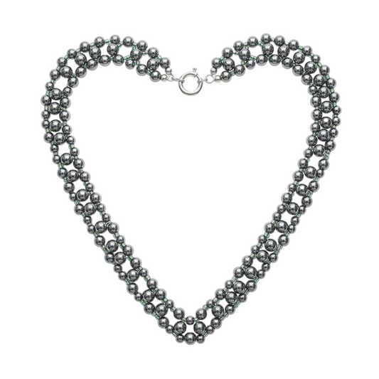 Collana in ematite grigia con zirconi verdi e argento 925