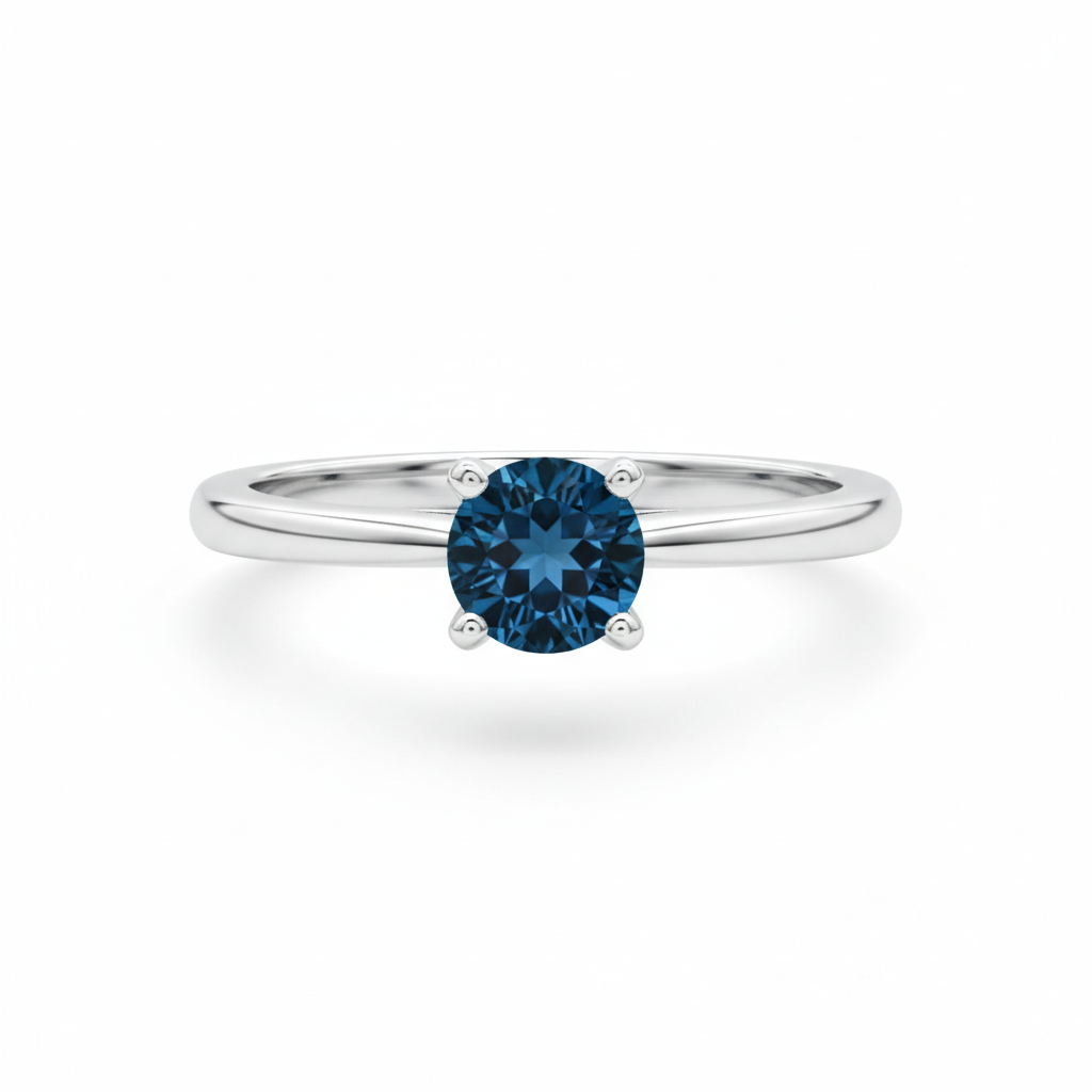 Anello con topazio blu vista frontale